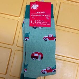 Women’s Green Crew Christmas Socks